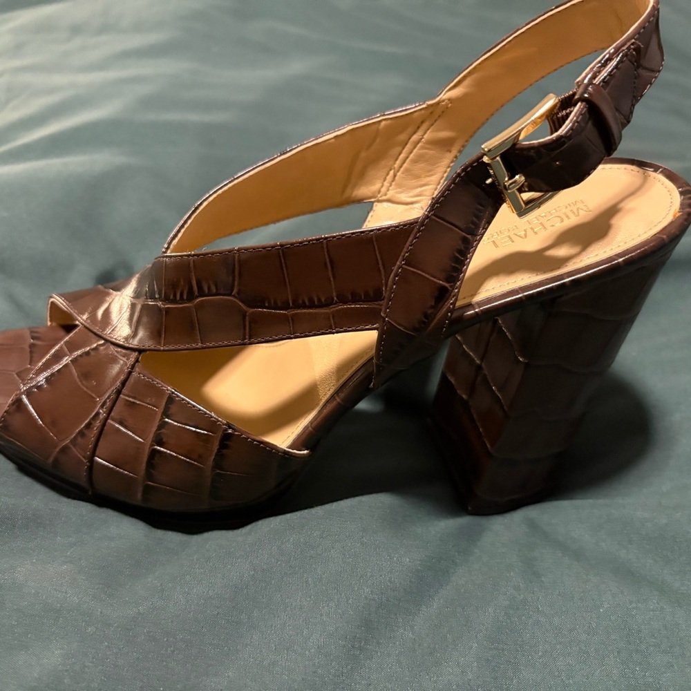 Michael Kors Becky Embossed Leather Sandal Heels Elegant Brown Slingback Heels - Picture 4 of 6